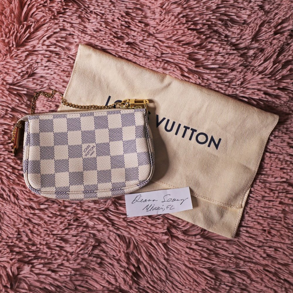 Louis Vuitton Damier Azur Mini Pochette Accesoires
